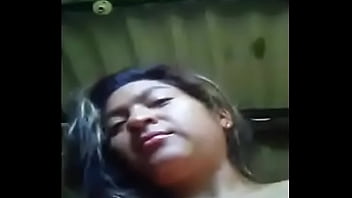 Preview 3 of Pakistani Mother And Sister - MILF disfrutando joven