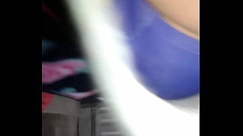 Preview 3 of Phim Sex Avhotmom - Viendo pantis