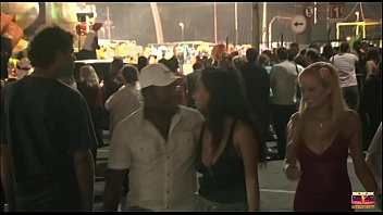Preview 1 of My Fast Gf Sex - Comeu a mina na atr&aacute_s do samb&oacute_dromo de SP