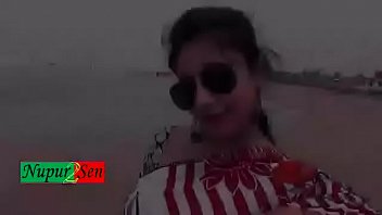 Preview 2 of Www Beezzers Com - Sexy Bhabi hot video