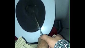 Preview 1 of Public Agent Uncut Videos - DOTADO GOZANDO NO BANHEIRO DO AVI&Atilde_O