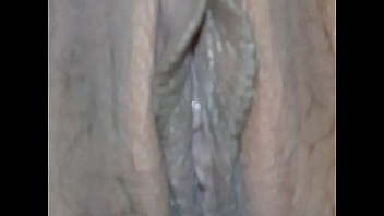 Preview 4 of Japan Big Boobs Cum Inside Pussy - morena vagina por dentro- zoom- close up
