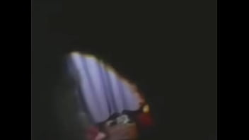 Preview 2 of Xxx Foram Girle - Espiando vizinhos pelo buraco da parede de madeira Desculpa pela tremedeira &eacute_ que filmei s&oacute_ com uma m&atilde_o a outra estava ocupada sacom&eacute_&eacute_