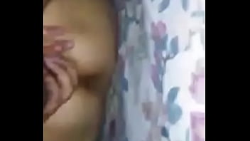 Preview 1 of Pee Clinic3 - el mismo amigo cogiendo con mi mujer