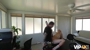 Preview 3 of Pure Video 2018 Vip Video Movies - VIP4K. Agent Horny demande jolie client pour satisfaire ses besoins sales