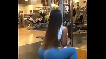 Preview 3 of Boy Analy - Novinha gostosa na academia