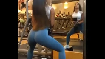Preview 4 of Boy Analy - Novinha gostosa na academia