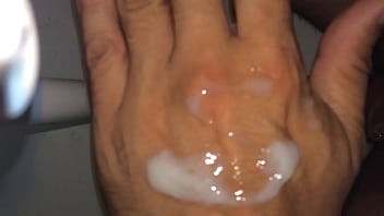 Preview 4 of Porn Her Babi - cum on my hand