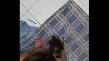 Preview 2 of Arab Fucking Movies - kally b. chupando o novo amante q o corno trouxe pra ela sera que ela gostou