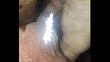 Preview 4 of Acting Dex - Il joue avec ses t&eacute_tines en prenant un bain et se fait plaisir