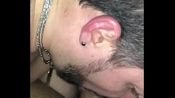 Preview 4 of New Deepka Padkon Xxx Sex Coom - Massagista Argentino bebendo porra