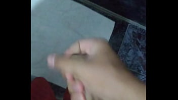 Preview 2 of Ww Yuporno Com - NOVINHO SE MASTURBANDO