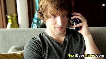 Preview 1 of Sunnyle0nexxx - Sneaky gay ds to be s. to seduce his closeted friend