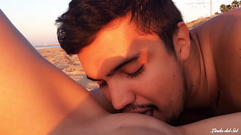 Preview 2 of Www Servirporno Com - TRAILER - Placer al Amanecer - Linda del Sol &amp_ Cris Angelo