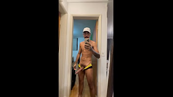 Preview 2 of Tori Alex - pauzudo se exibindo no espelho