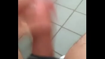 Preview 1 of Xxx Adia - Soltando muito leite