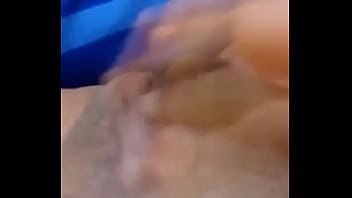 Preview 2 of Likes Mom - morrita picandose