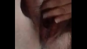 Preview 2 of Stepson Bath - Cuarentona me envia video masturbandose por wsp