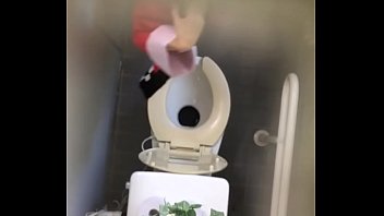 Preview 4 of Hq Sex New - Japanese toilet