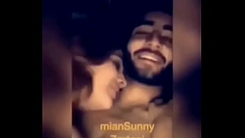 Preview 1 of Raip Sex Vedio - Mian Sunny &amp_ Zartaaj Ali sex video