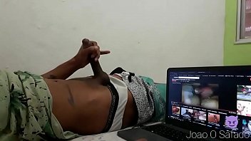 Preview 3 of Cartoon Shemale Cum - CAFU&Ccedil_U NOVINHO batendo punheta