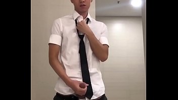 Preview 2 of Maya Kumura - Anh trai sơ mi trắng