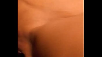 Preview 3 of Mommy Flo - Elle adore ca la coquine