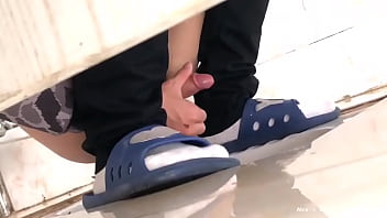 Preview 4 of Bazzer Xvideo - toilet spy boy cum