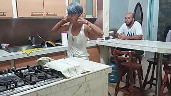 Preview 1 of Stripper Givs Blowjob - When you want to fuck and you have a delicious stepsister you should not miss the opportunity - Porn in Spanish.