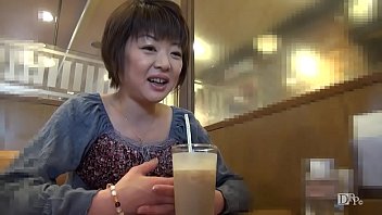 Preview 2 of Id Loveto Get A Toplesspov - 旦那が他界&hellip_。悲しむ前に他人棒を漁る熟女  浅田純子 1