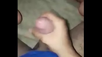 Preview 4 of Mom Caugh Mons - recibiendo rica paja!
