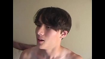 Preview 2 of Orgasme Maturbasi - cute teen boy casting