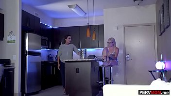 Preview 1 of Old Chhoti - Australian stepmom and teen stepdaughter double blowjob
