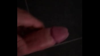 Preview 3 of Banu Xxx Girl Or Old Men - Kurz mal einen runterholen.