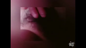 Preview 1 of La Bambola - Me siento bien mojadita &iquest_Alguien quiere dedearme?
