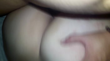 Preview 3 of Bulgarian Cum Mom - Le doy de lado y se viene y tiene un squirt