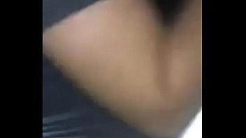 Preview 2 of Tuyau Ass - Stripper se deja comer el toto