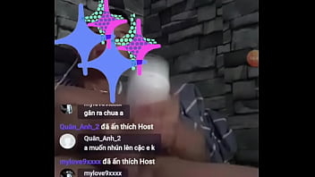 Preview 3 of Cris Me Blond - Gay việt nam sục cặc với blued