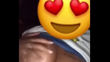 Preview 2 of Hindi Heroin Xxx Video - Ebony mostrando tetas en Ig