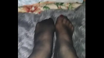 Preview 2 of Oral Xx - Goddess Cedez feet in stockings