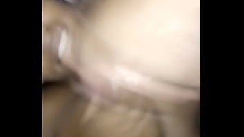 Preview 2 of Nadia Nyee - Gozando na cara da vadia