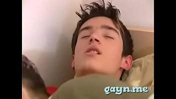 Preview 4 of Japan Momporn Videos - Bulky cock twink gets a head
