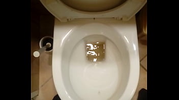 Preview 4 of Coc Cloe Up - Piss in toilet