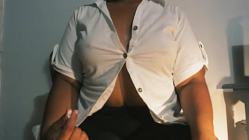 Preview 1 of Six Vidous - Creamy tits