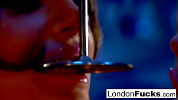 Preview 2 of G Xxx20 - London Keyes and Nikka Noir Reflect