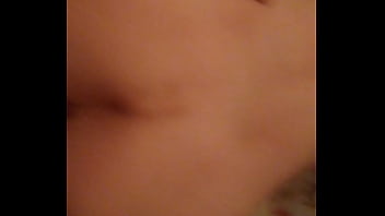 Preview 2 of Daddys Boy - em thuy thich doggy
