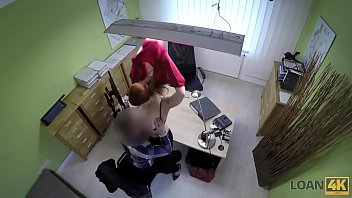 Preview 3 of Personal Trainer Fucks Her - LOAN4K. Rothaarige Sch&ouml_nheit hat schmutzigen Sex gegen Geld f&uuml_r Haustieroperationen