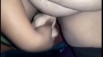 Preview 4 of Film Star Xnxx Videos - Masturbandome para mi amigo con mi dildo y termina en in SQUIRT