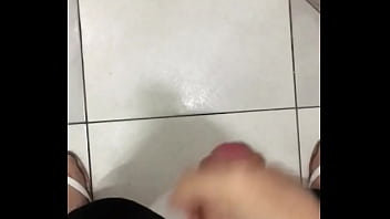 Preview 2 of 3d Forced Butt - Batendo punheta