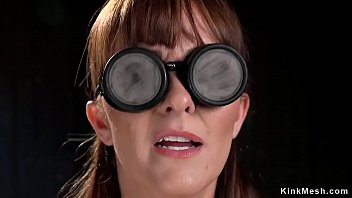 Preview 1 of Castelo De Paiva - Master makes hot sub squirting in device